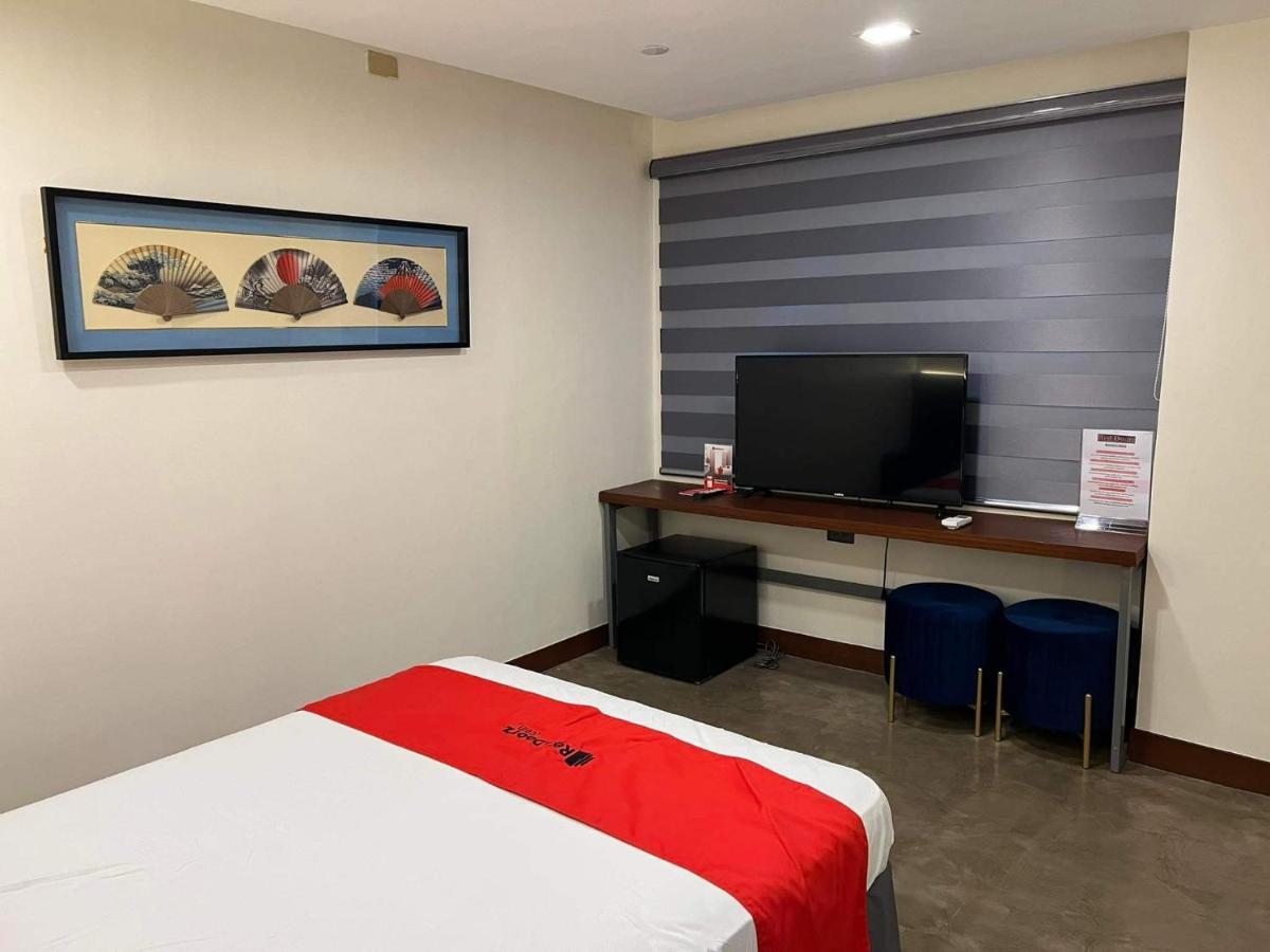 Reddoorz Plus @ Toshiko Boutique Hotel Koronadal City Экстерьер фото